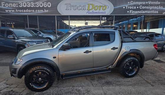 MITSUBISHI L200 TRITON 3.2 GLS 4X4 CD 16V TURBO INTERCOLER DIESEL 4P MANUAL